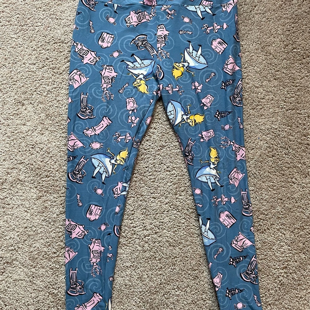 LuLaRoe Disney Alice in Wonderland Leggings Tall and Curvy TC